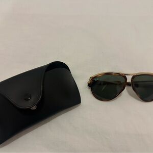 Ray-Ban Tortoise Aviator Sunglasses